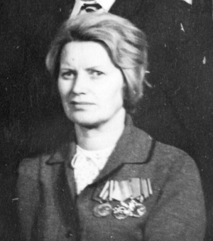 Ложкомоева Нина Семеновна (1923-?)