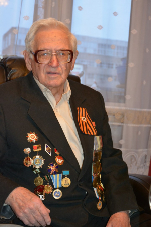 Болотов Олег Геннадьевич (1923-2016)