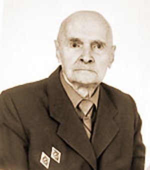 Черников Александр Митрофанович (1907-2002)