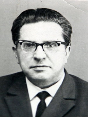 Тишунин Виктор Никифорович (1919-?)