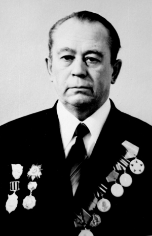 Емельянов Алексей Никитович (1916-2004)