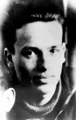 Кропачёв Виктор Алексеевич (1920–2012)