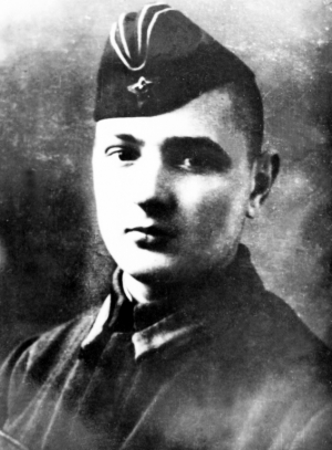 Гребенюк Павел Григорьевич (1917-?)