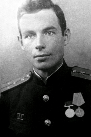 Колесниченко Александр Сидорович (1917—1990)