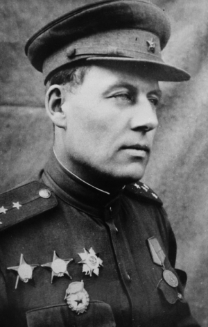 Сосновский Сергей Васильевич (1912-?)