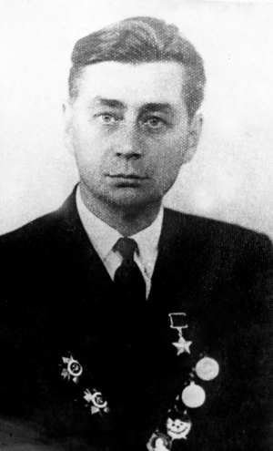 Котов Иван Васильевич (1920-2000)